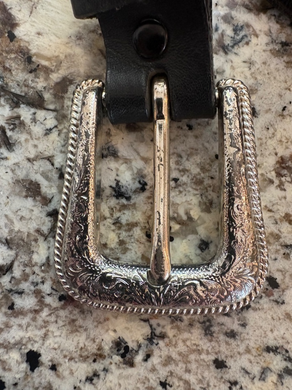 Vintage 90s 3-D DDD Black Leather Silver Heart Concho Western Belt - Picture 6 of 17